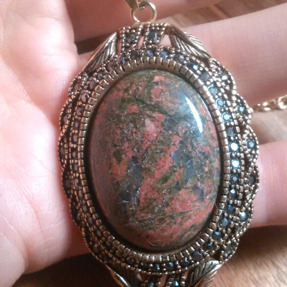 Unakite and Marcasite Goldtone Pendant Necklace - Picture 15 of 15